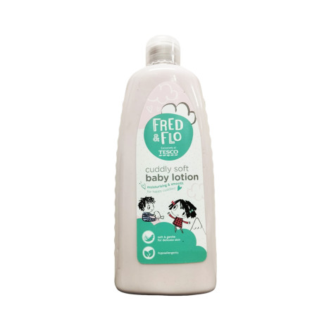 Tesco Fred & Flo Moisturising & Smooth Cuddly Soft Baby Lotion 500ml 500ml